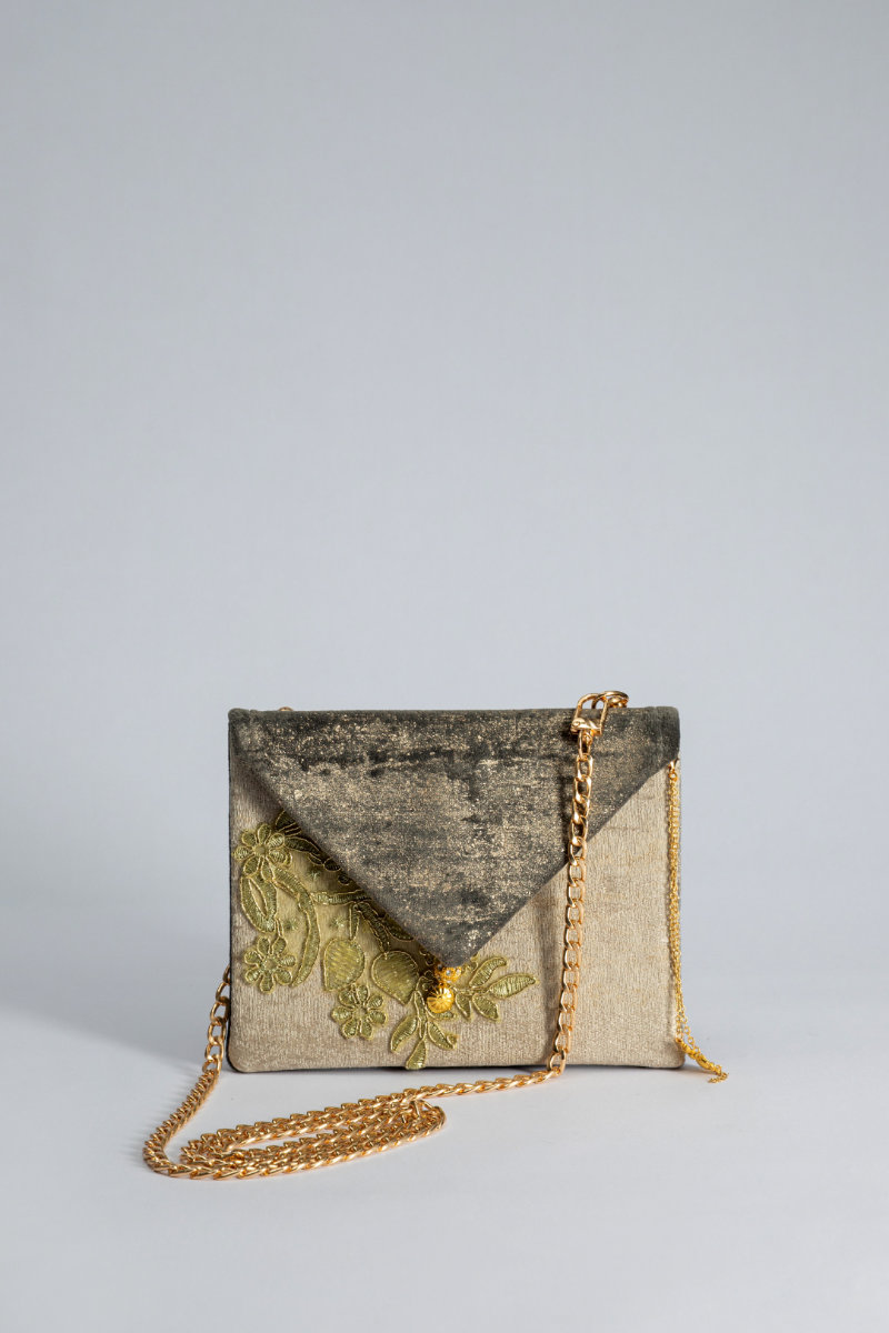 Letterina gioiello decorata